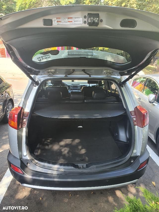 Toyota RAV4 2.2 D-4CAT 4WD Aut Executive - 20