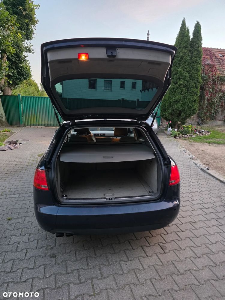 Audi A4 Avant 2.0 TDI DPF multitronic - 16