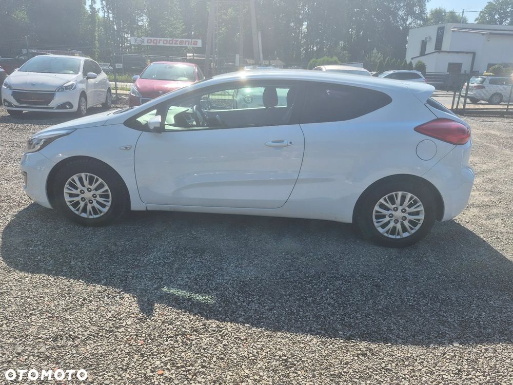 Kia ProCeed 1.4 XL - 4