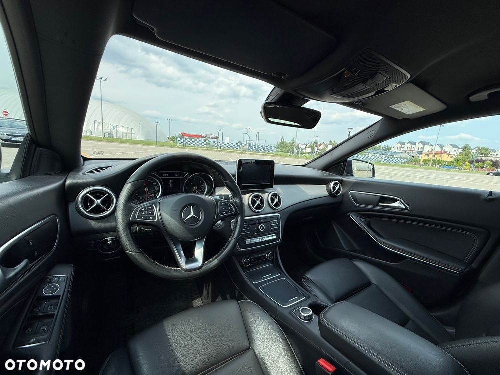 Mercedes-Benz CLA 200 d 7G-DCT - 7