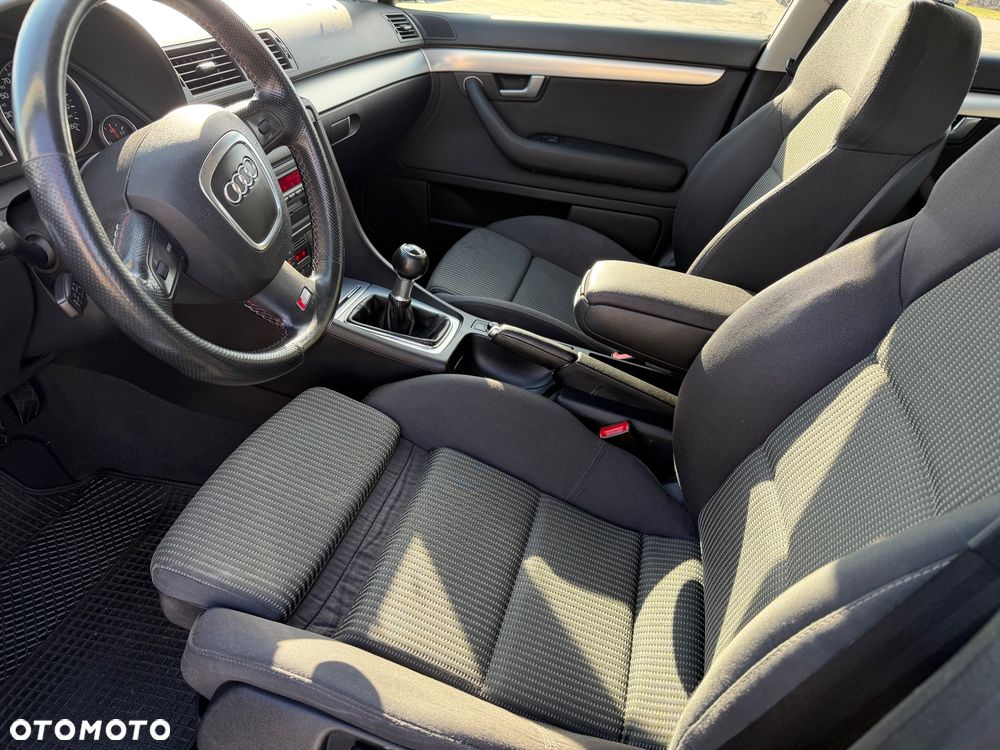 Audi A4 Avant 2.0 TDI - 5