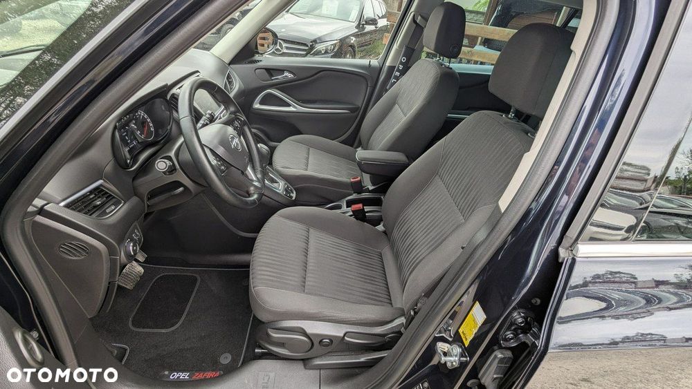 Opel Zafira - 13
