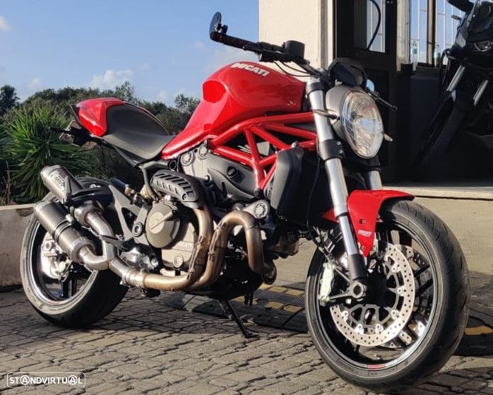 Ducati Monster 821 - 5