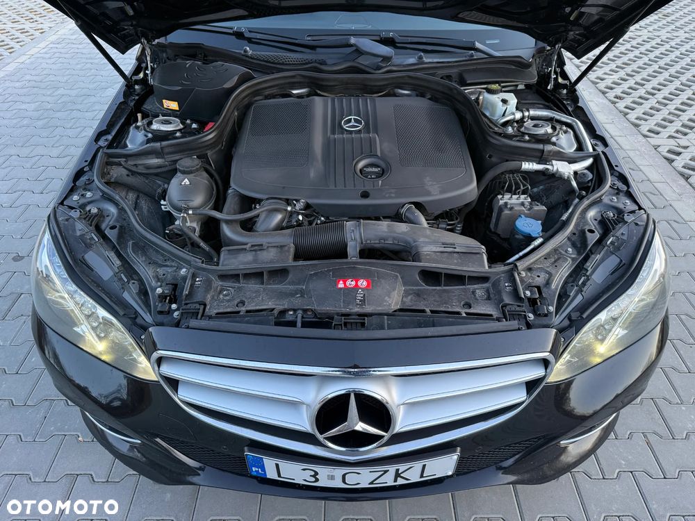 Mercedes-Benz Klasa E 250 BlueTEC 4Matic 7G-TRONIC Avantgarde - 15