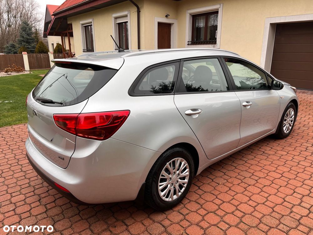 Kia Ceed 1.6 CRDi M - 5