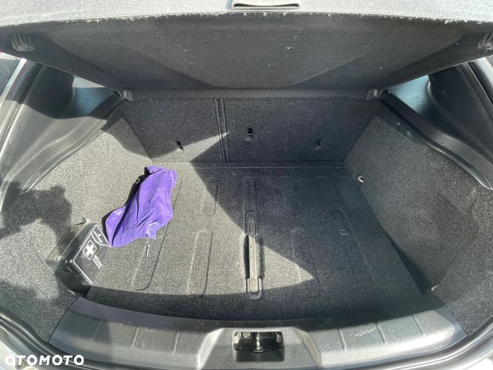 Volvo V40 T2 - 20