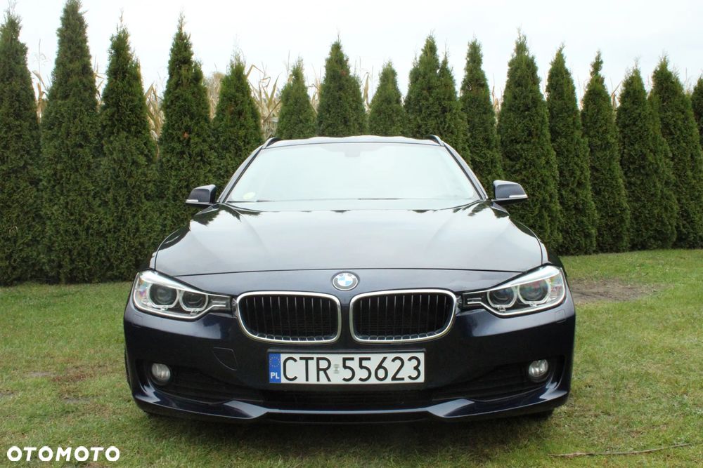BMW Seria 3 320d DPF Touring Efficient Dynamics Edition - 7