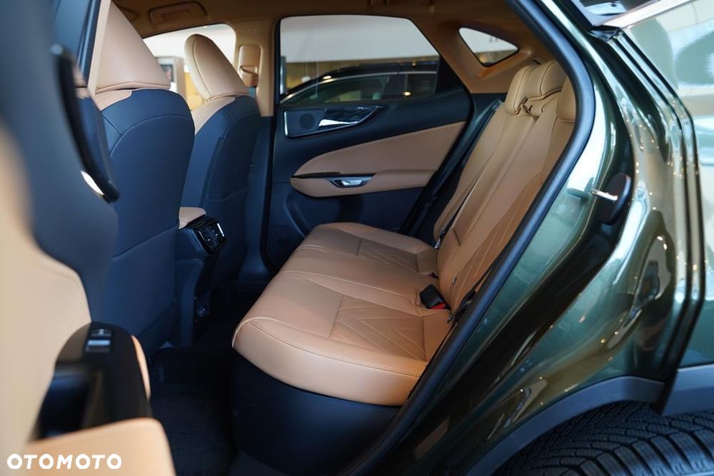 Lexus NX 350h Prestige AWD - 9