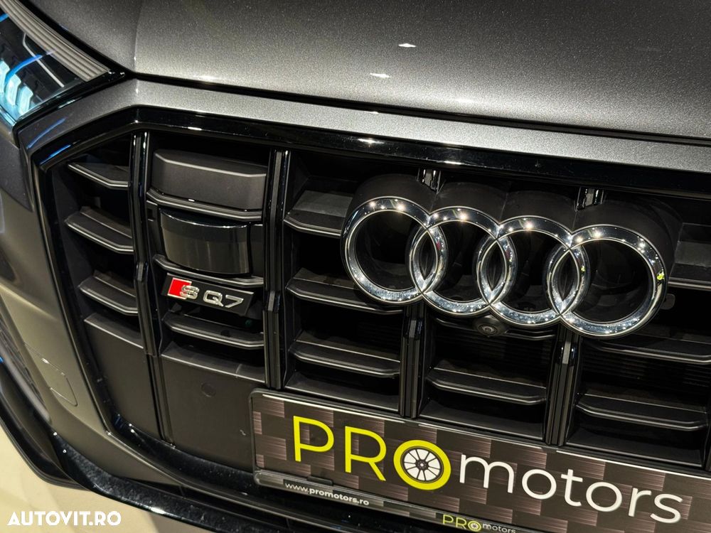 Audi SQ7 quattro Tiptronic - 13