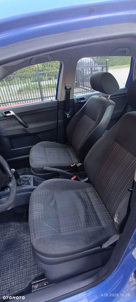 Volkswagen Polo - 7