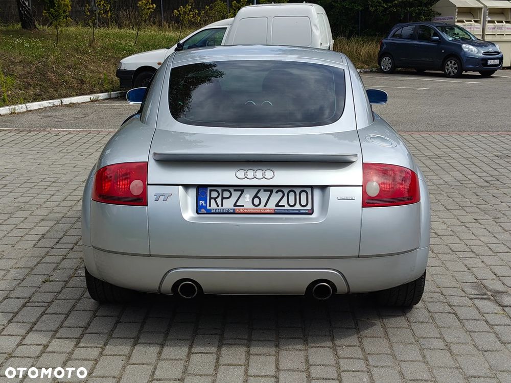Audi TT Coupé 1.8 T quattro - 10