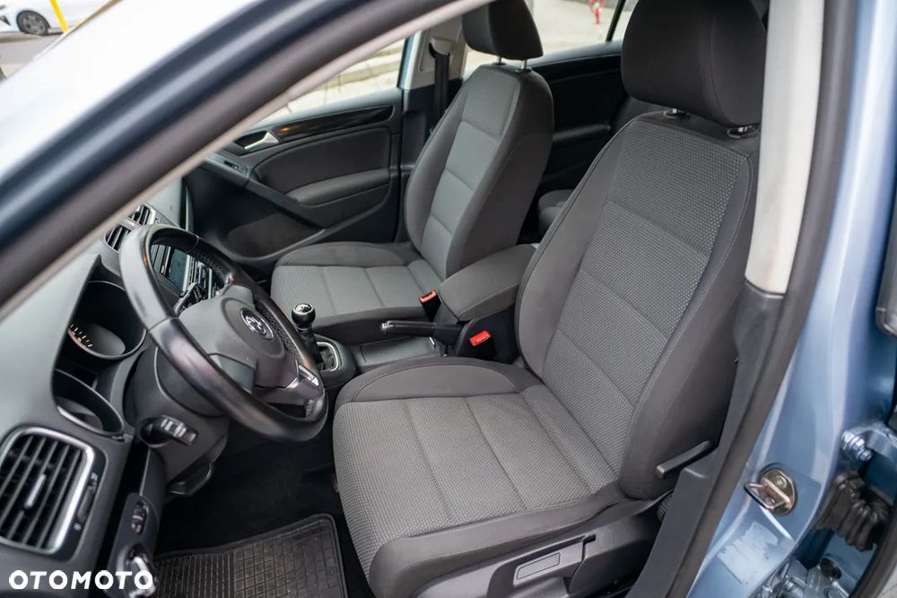 Volkswagen Golf 2.0 TDI DPF Trendline - 23