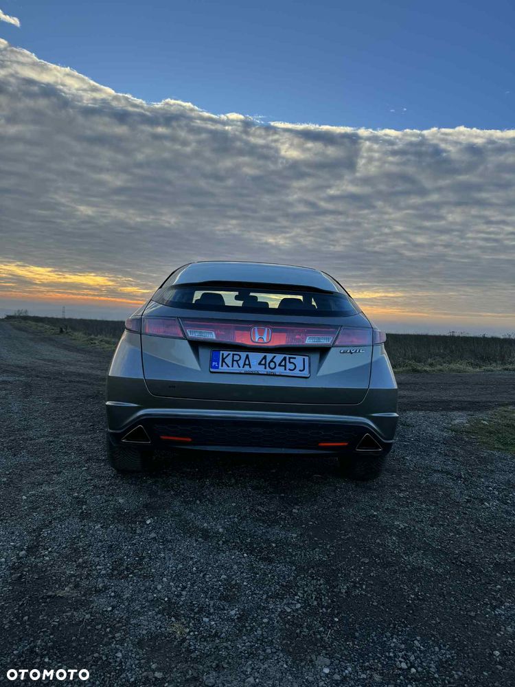 Honda Civic 2.2i-CTDi Executive - 8