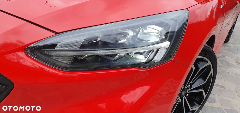 Ford Focus 1.5 EcoBoost ST-Line Red ASS - 19
