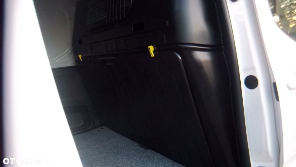 Toyota Proace City Long - 16