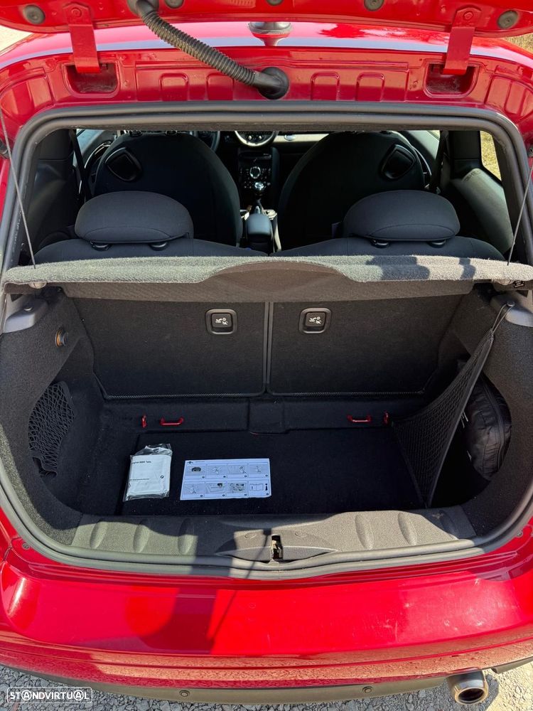 MINI 3 Portas One D - 14