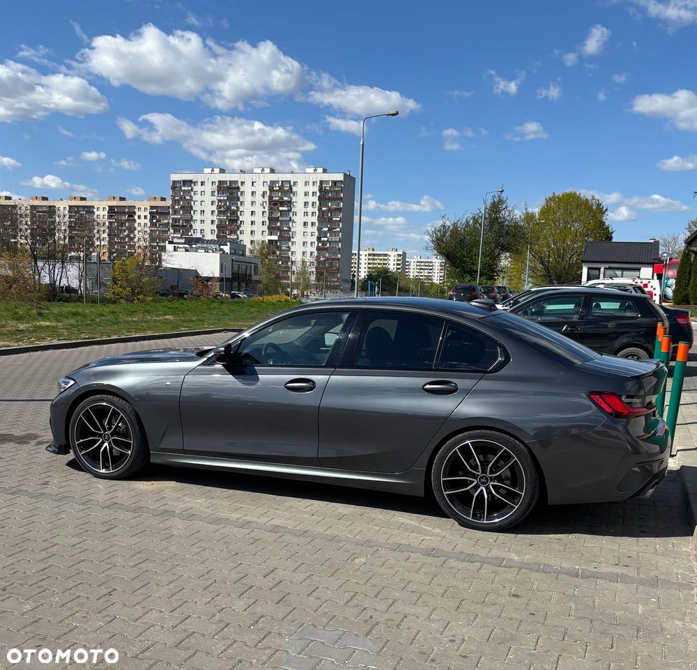BMW Seria 3 320i - 20