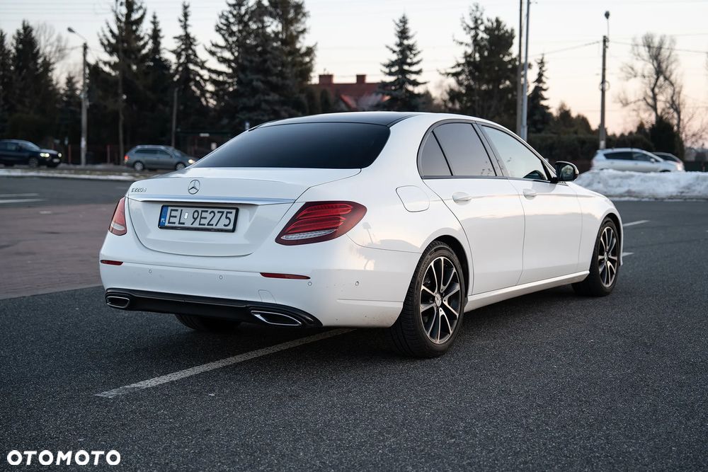 Mercedes-Benz Klasa E 220 d 9G-TRONIC - 8