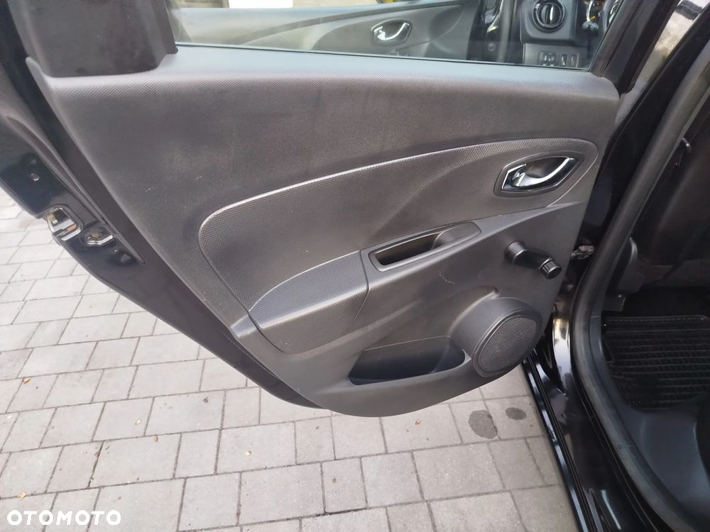 Renault Clio 1.2 16V 75 LIMITED - 13