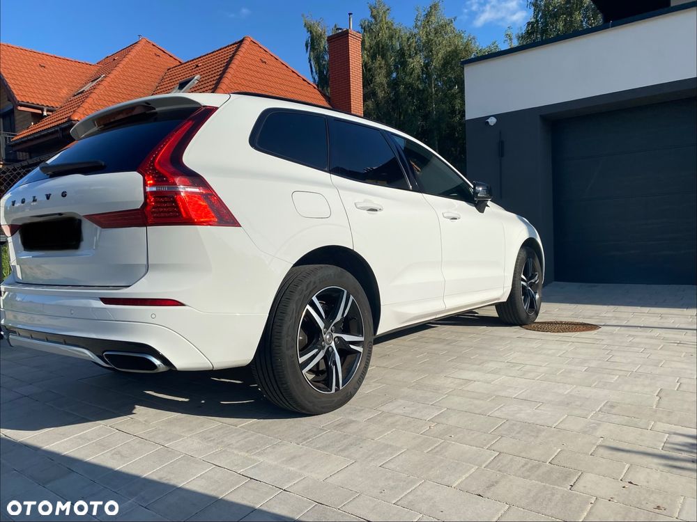 Volvo XC 60 T4 R-Design - 3