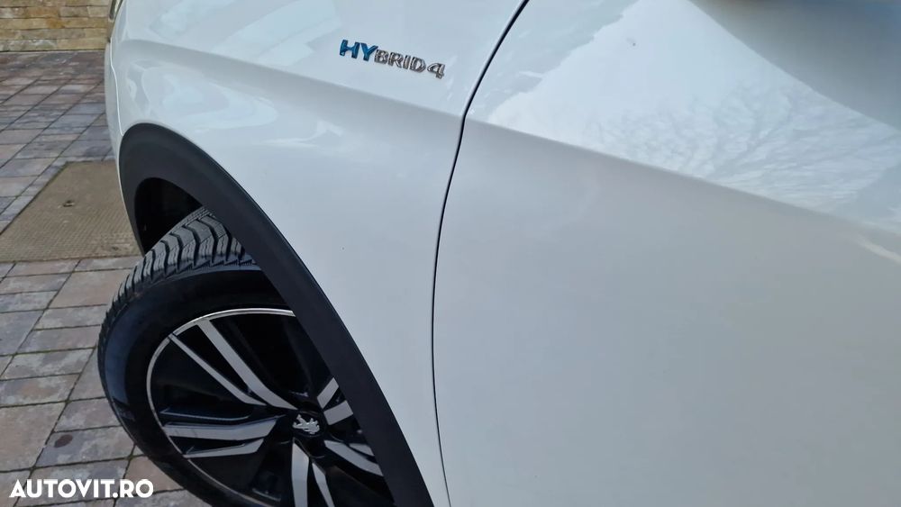 Peugeot 3008 PHEV 300 EAT8 4X4 GT - 14
