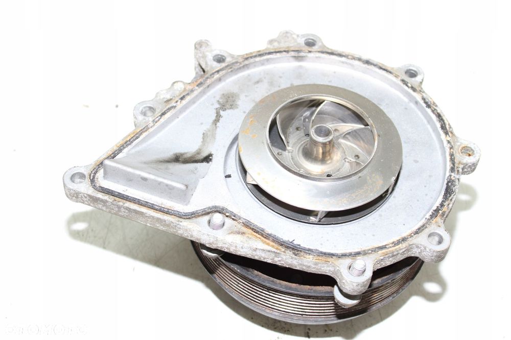 Pompa wody 4702000301 Mercedes ACTROS MP4 - 4