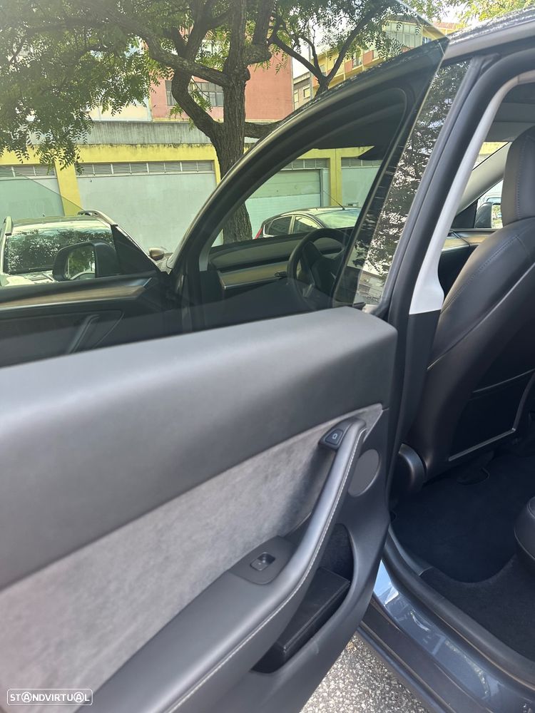 Tesla Model Y Long Range Tração Integral - 7