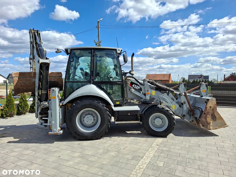 Caterpillar 432F - 13