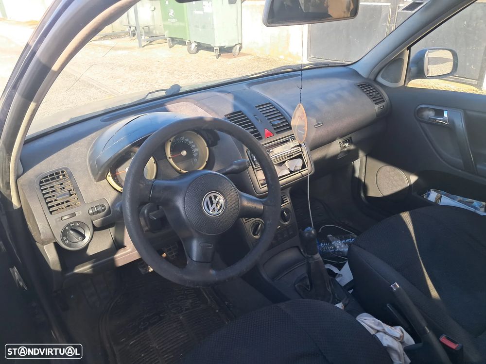 VW Polo 1.4 TDi Confortline - 8