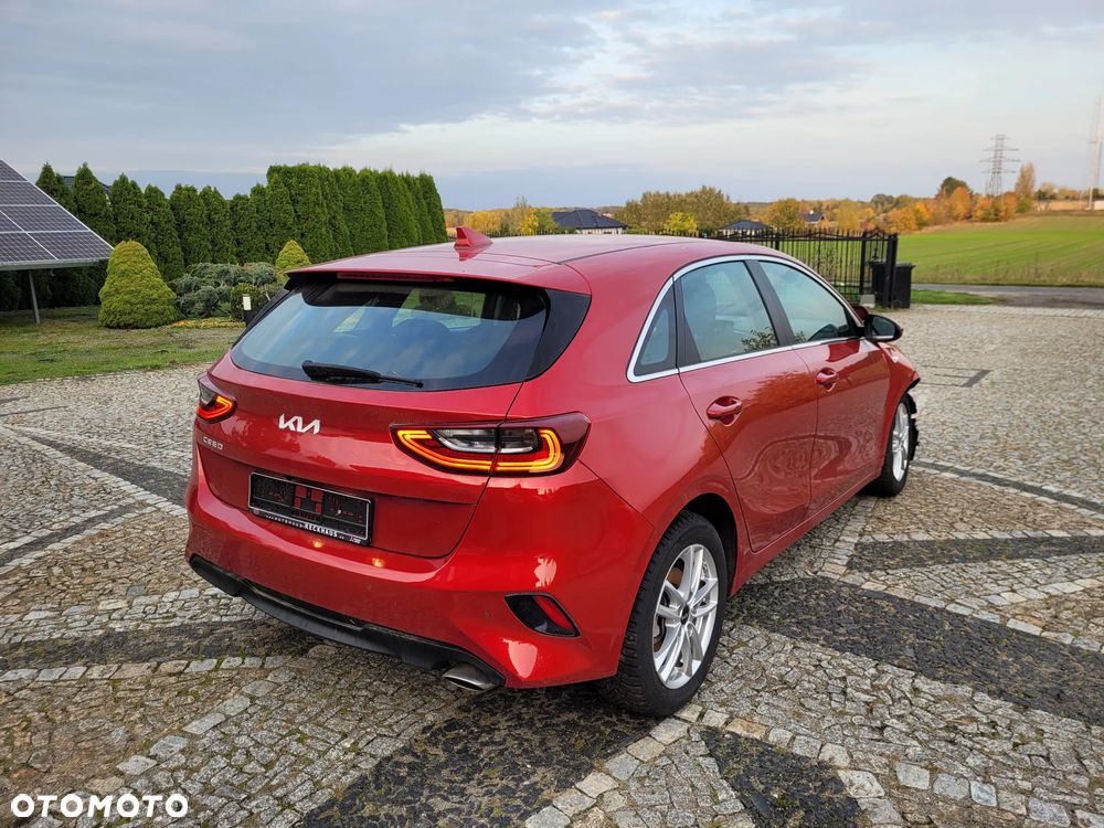 Kia Ceed 2022 photo 4