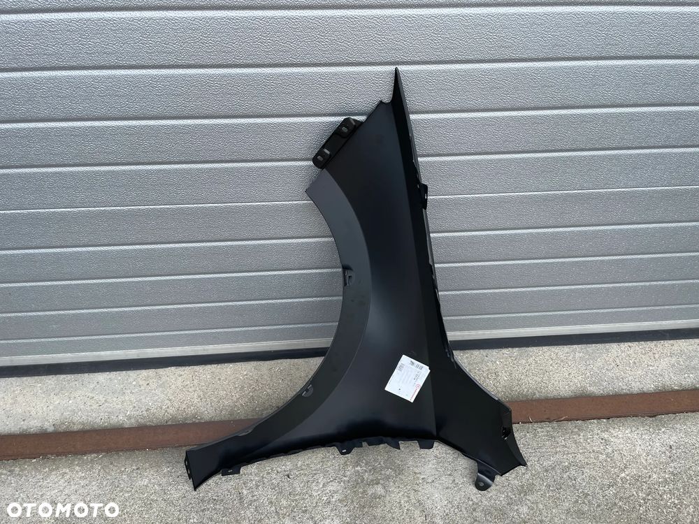BŁOTNIK PRZEDNI PRAWY SEAT TOLEDO IV, SKODA RAPID  2012-2019 - NOWY - 2