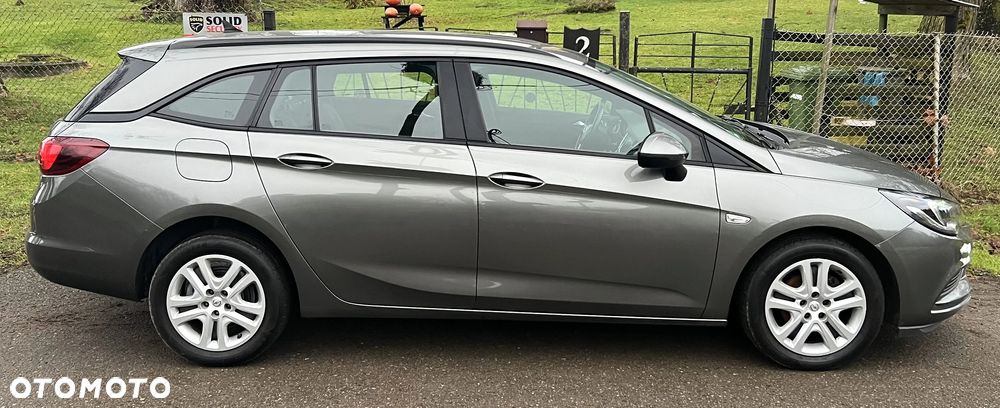 Opel Astra 1.6 CDTI Dynamic S&S - 8