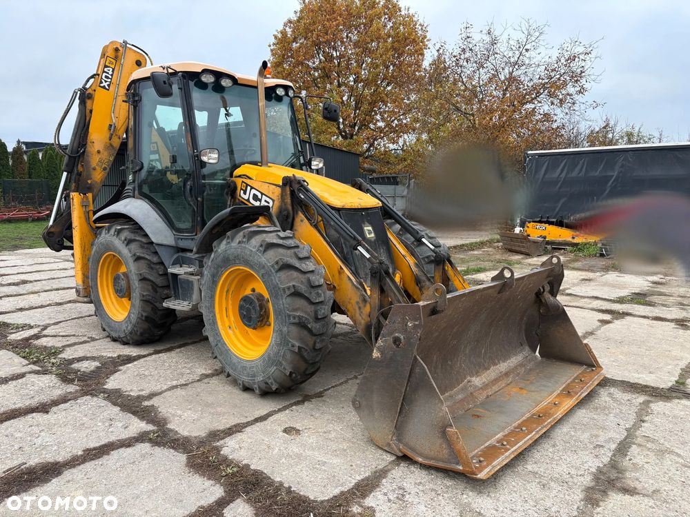 JCB 4CX - 3