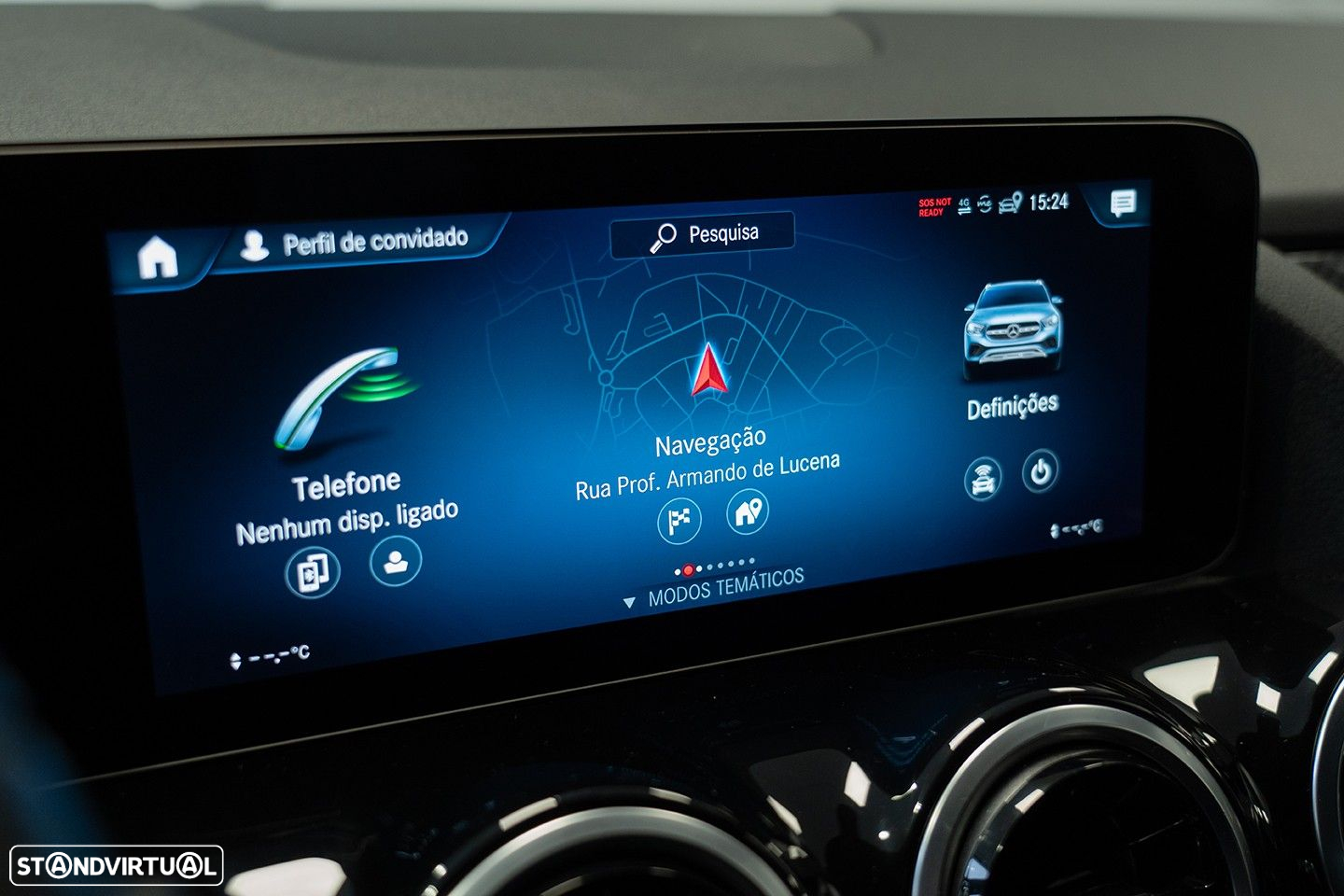 Mercedes-Benz GLA 180 d AMG Line - 34