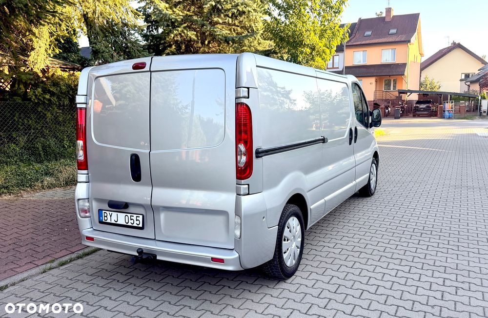 Renault Trafic Lift Long 2.0 DCI 114 KM Klima 2xdrzwi boczne piękny - 3