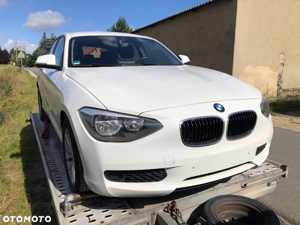 BMW Seria 1 116i - 4