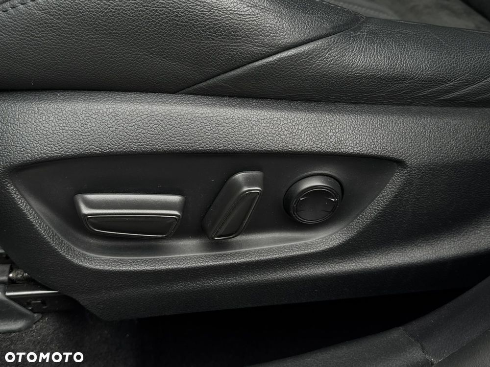 Toyota C-HR 1.8 Hybrid GPF GR Sport - 13