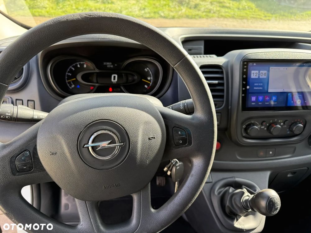 Opel VIVARO - 10