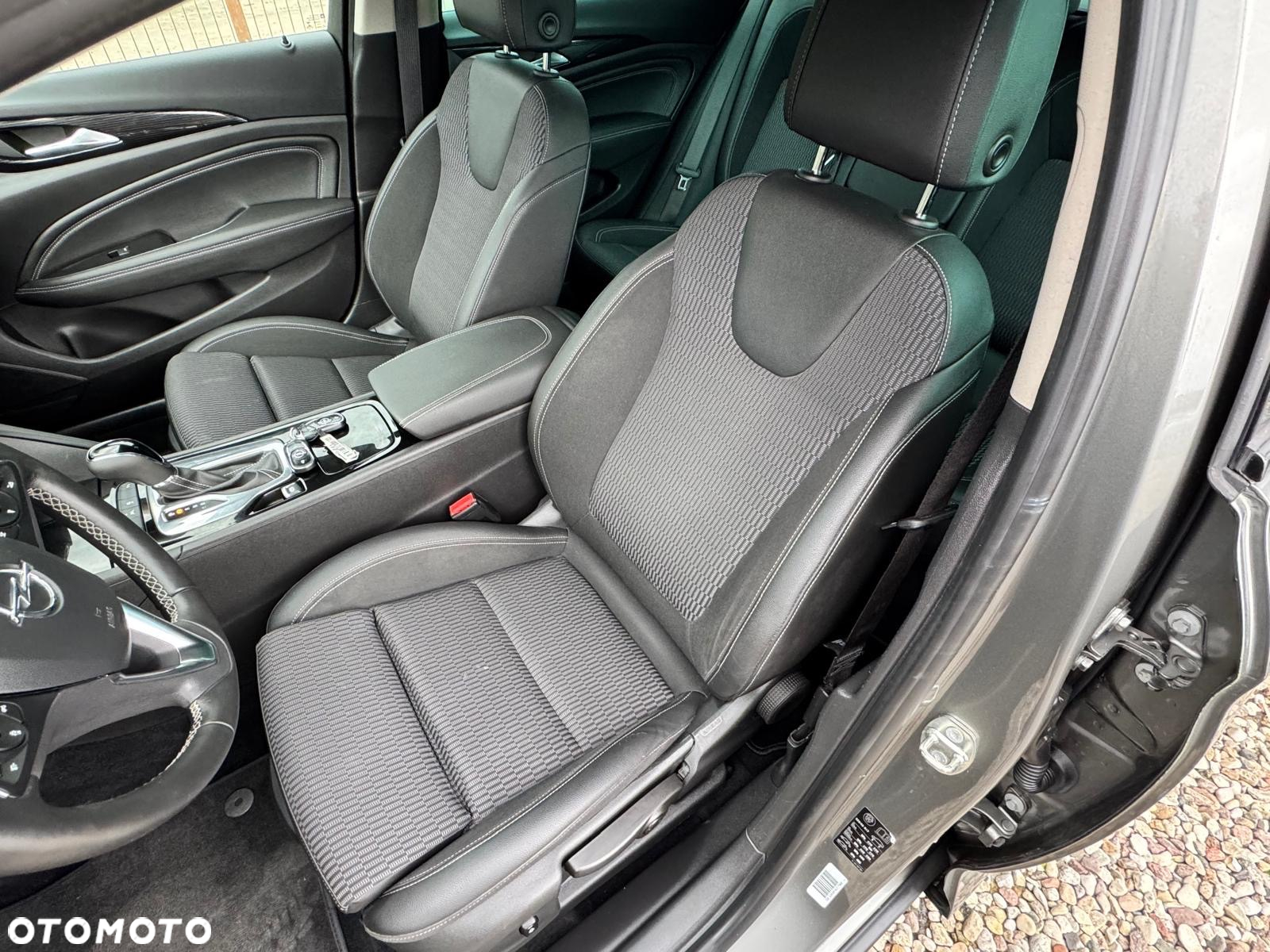 Opel Insignia 2.0 CDTI automatik Business Innovation - 27