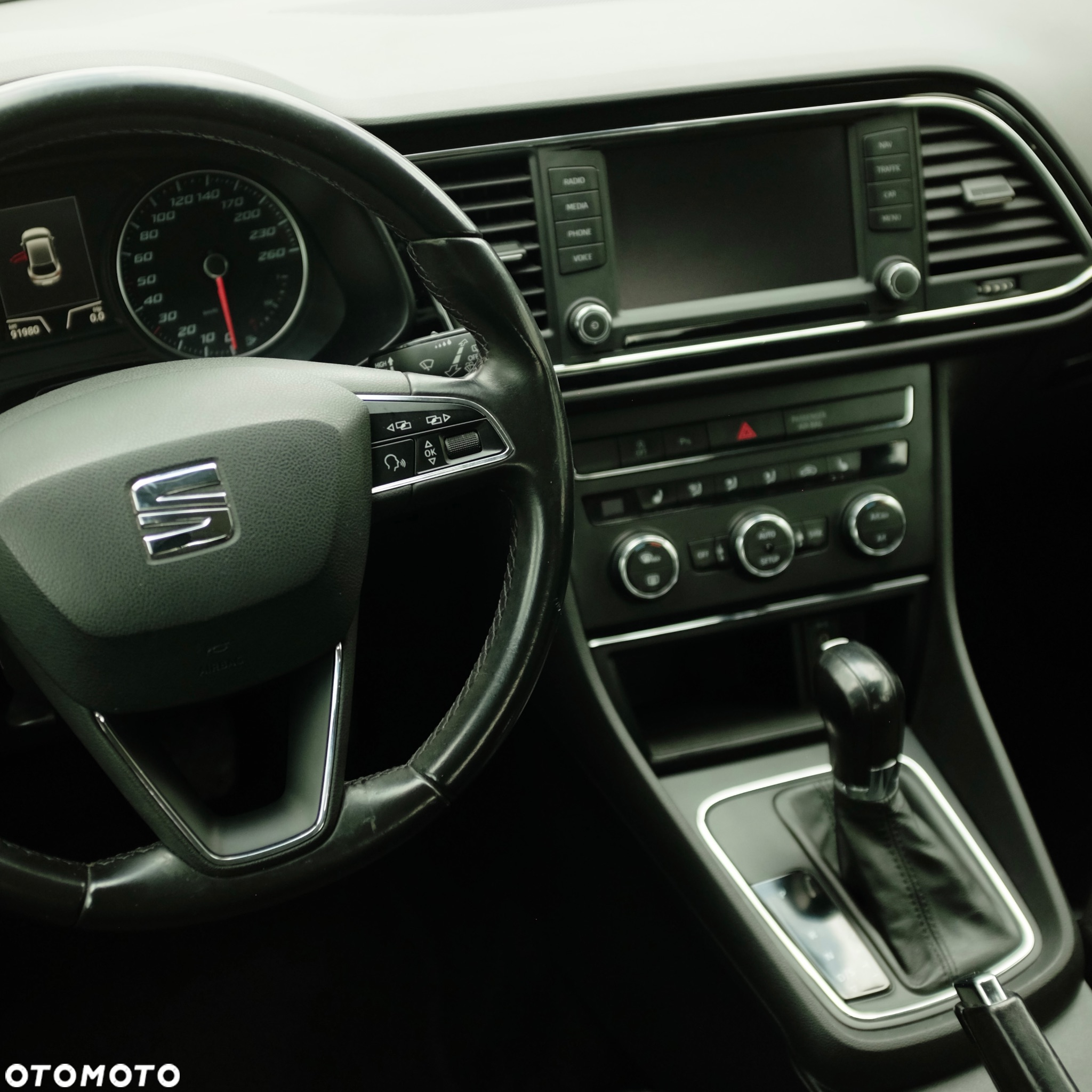 Seat Leon 1.2 TSI Style S&S DSG - 9