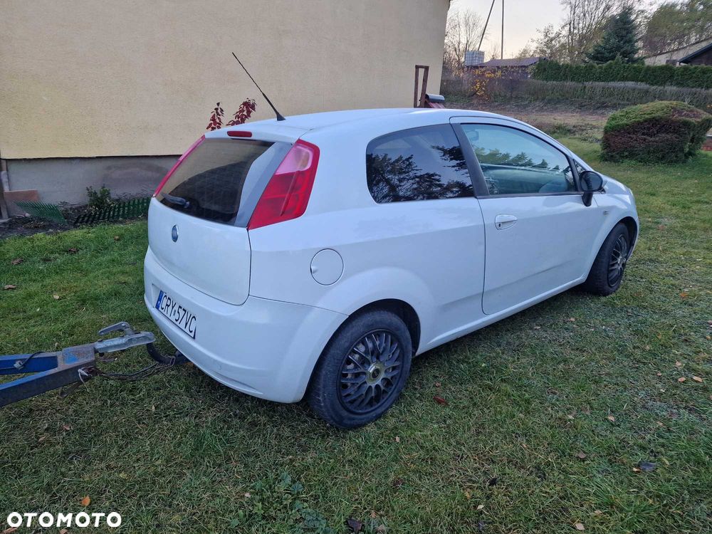 Fiat Grande Punto - 3