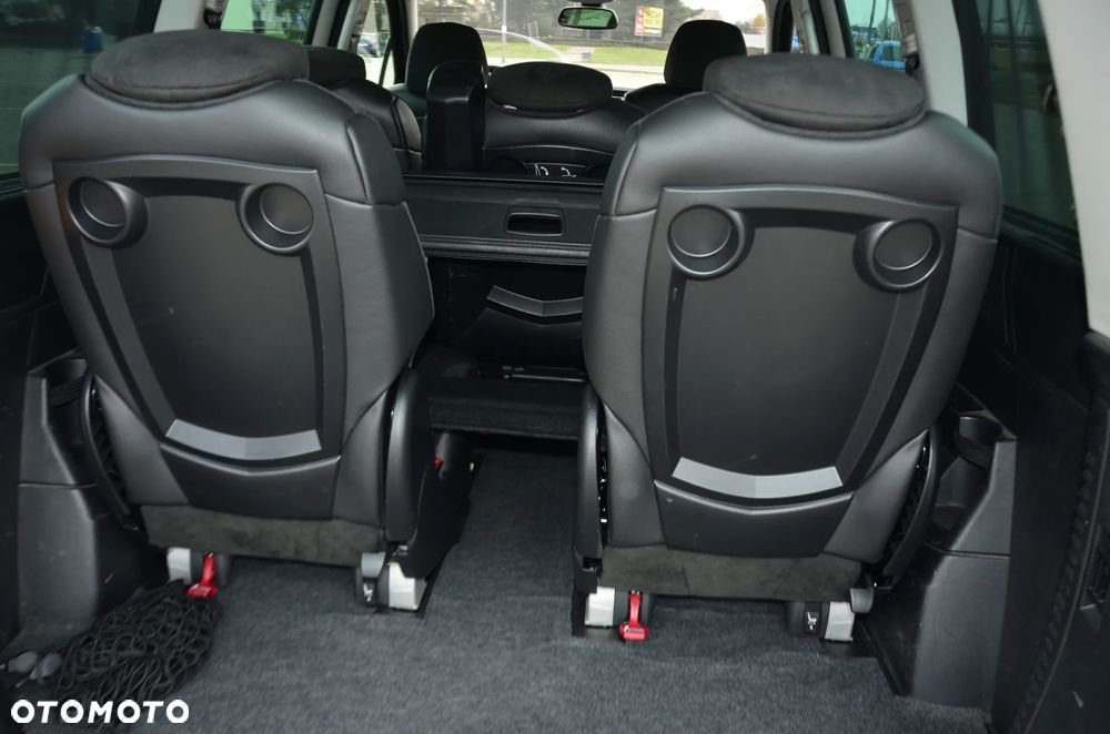 Citroën C8 HDi 165 Exclusive - 28