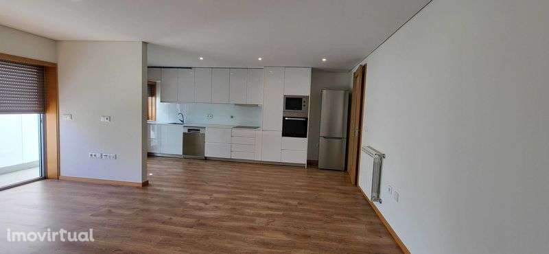 Apartamento t2 à venda na Rua 16 Espinho. - Grande imagem: 2/6