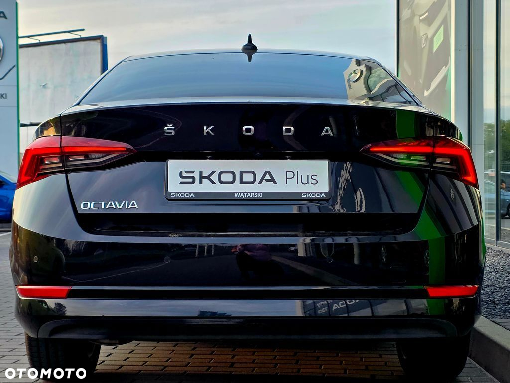 Skoda Octavia 2.0 TDI Style DSG - 10