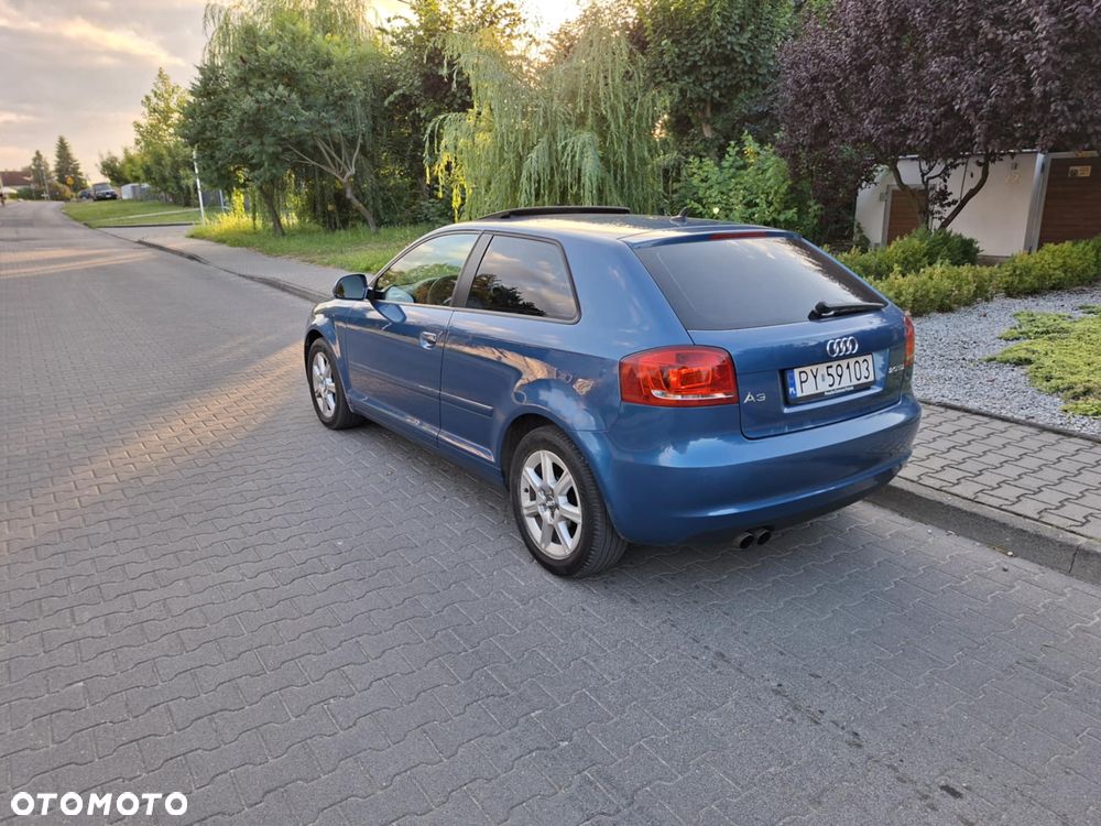 Audi A3 3-drzwiowe 2.0 TDI Attraction - 10