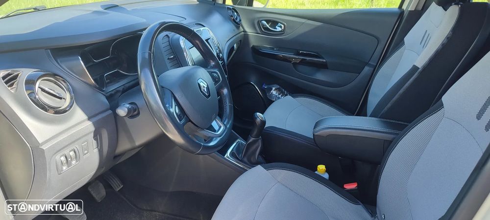 Renault Captur 1.5 dCi - 9