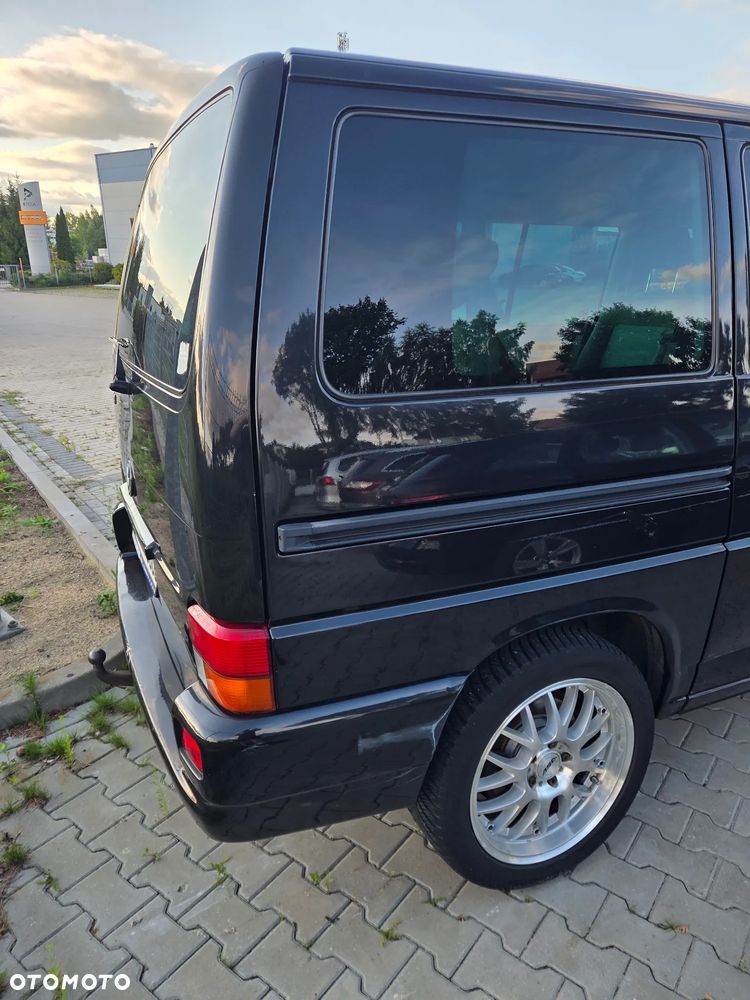 Volkswagen Multivan Standard - 5
