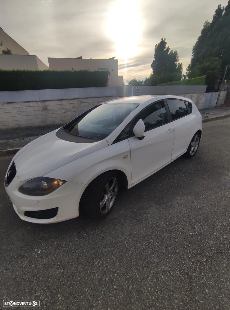SEAT Leon 1.6 TDI Sport DSG - 14