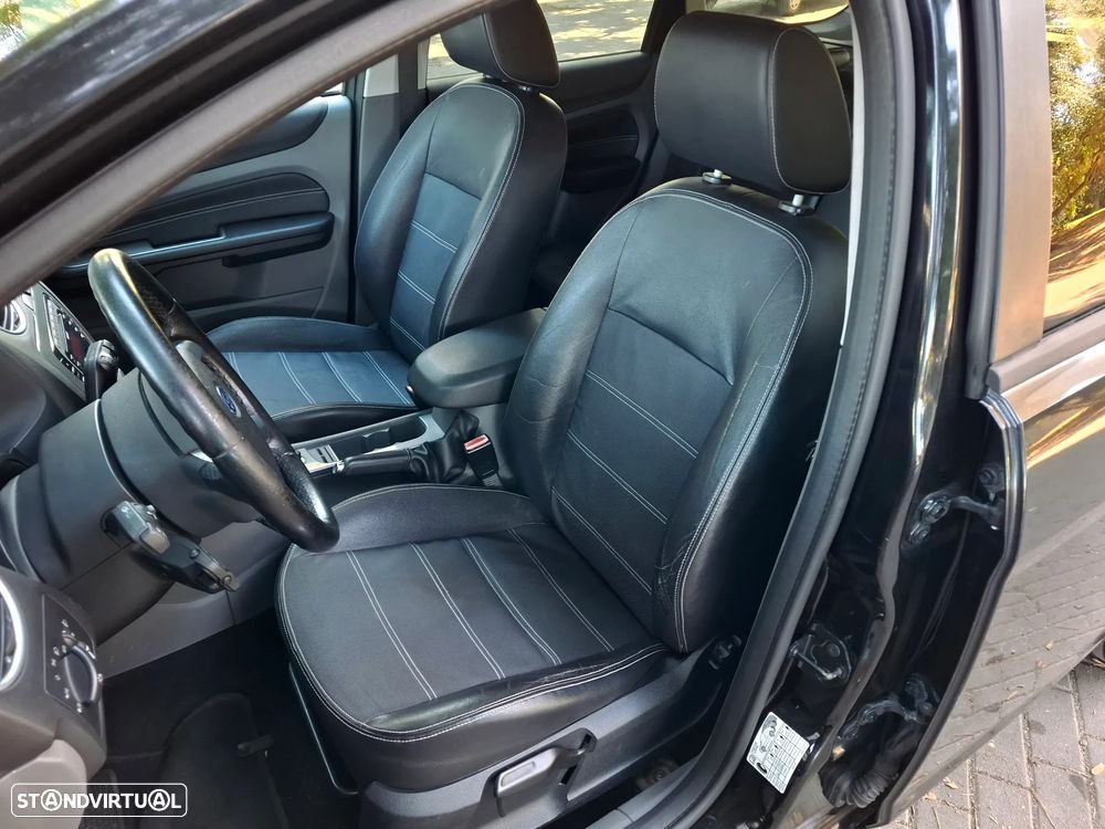Ford Focus SW 1.6 TDCi Titanium - 6