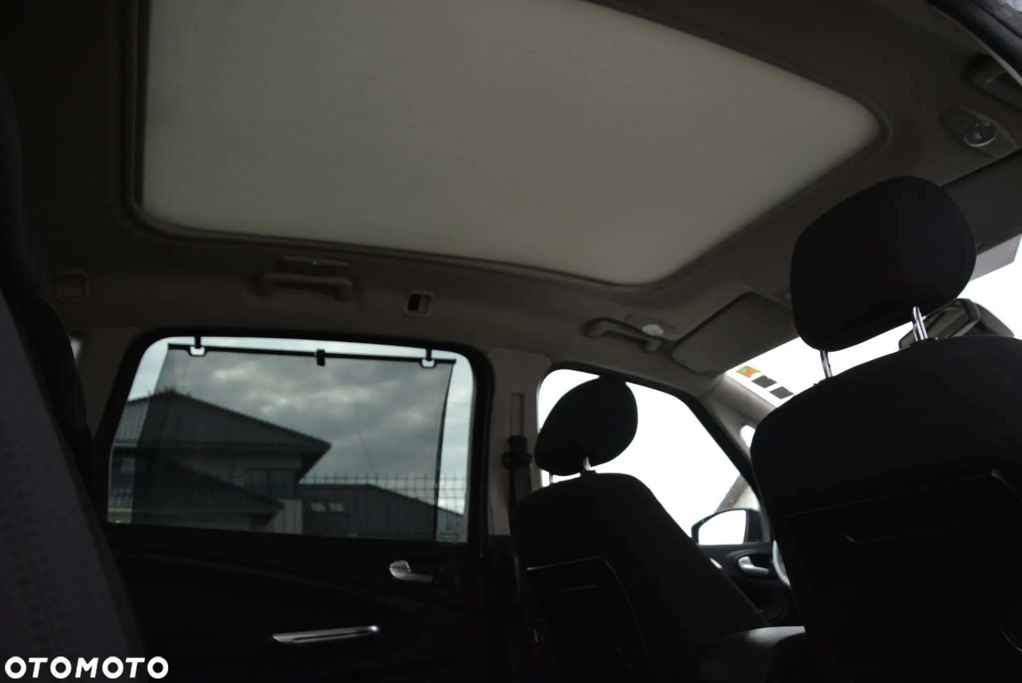 Ford S-Max - 35